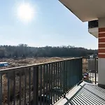 Obozowa Sunny Studio